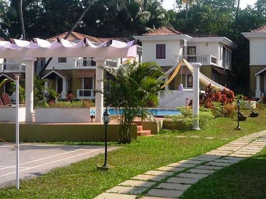 White Square Nirvana, Parra Mapusa Exteriér fotografie