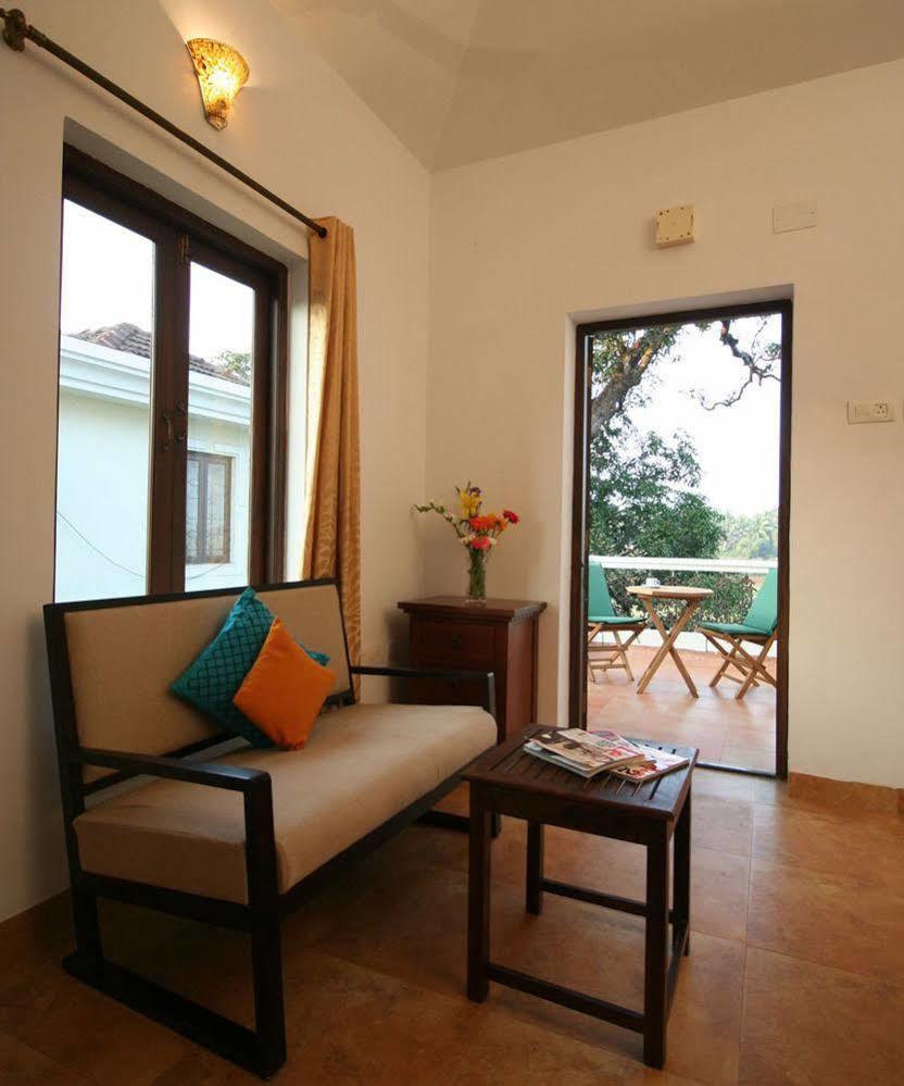 White Square Nirvana, Parra Mapusa Exteriér fotografie
